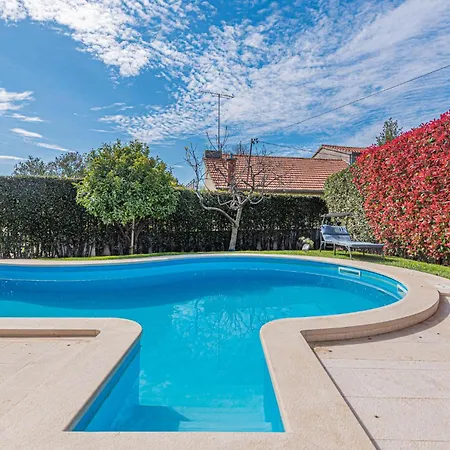 4 Bedroom Cozy In Holiday home Vodice