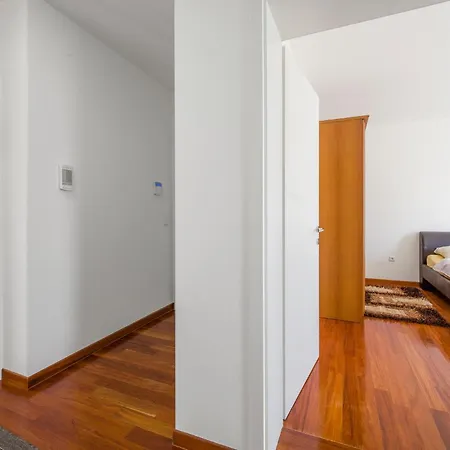 4 Bedroom Cozy In *