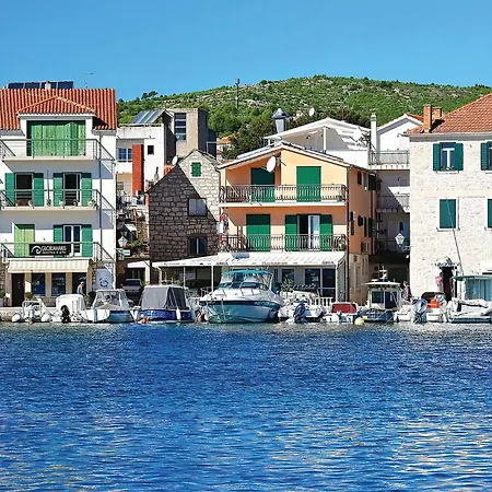 4 Bedroom Cozy In Holiday home Vodice