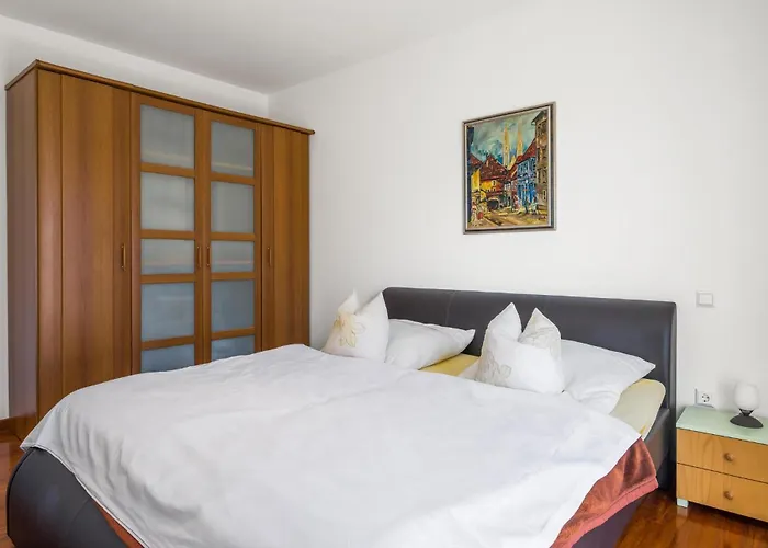 4 Bedroom Cozy In * Vodice